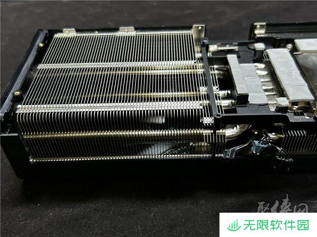 技嘉 GeForce RTX™ 50 系列显示卡正式上市，散热方案全面升级释放强劲性能