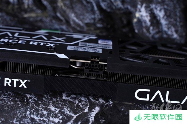 速速拿下这款新卡，影驰RTX 5070 FIRE评测