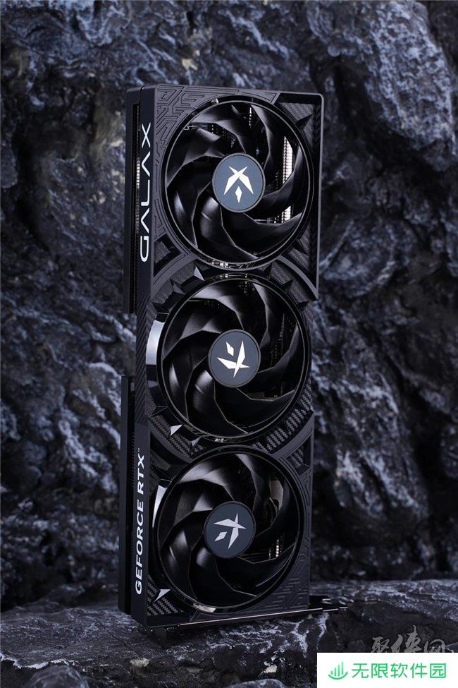 速速拿下这款新卡，影驰RTX 5070 FIRE评测