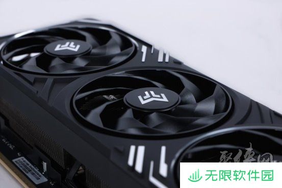 支持DLSS4，从“新”出发